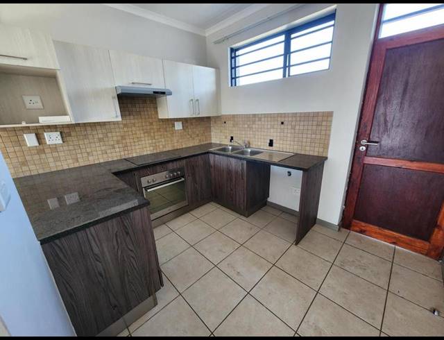 2 BEDROOM APARTMENT FOR SALE IN ELARDUSPARK